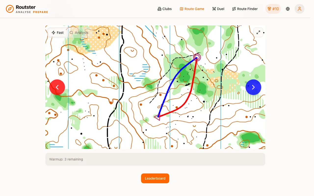 The game in Fast mode: a challenge with a red and a blue route, the left and right arrows and the Warmup counter